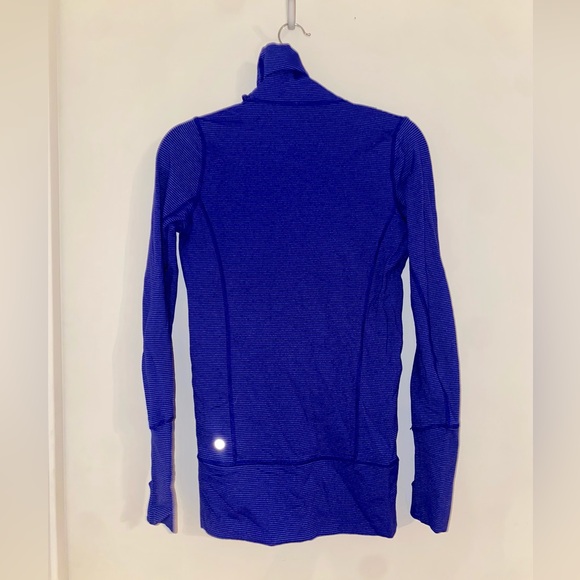 Women’s Lululemon, dark purple, zip up sweatshirt. Great condition. - Picture 5 of 5
